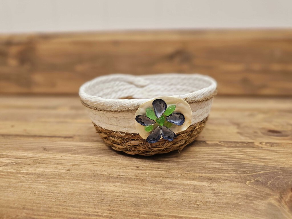 Shell flower basket