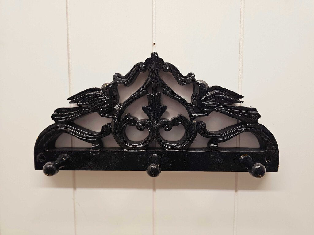 Black wall hook hanging w/decorative birds