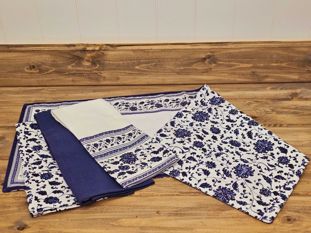 Reversible Table Runner - Canton Blue