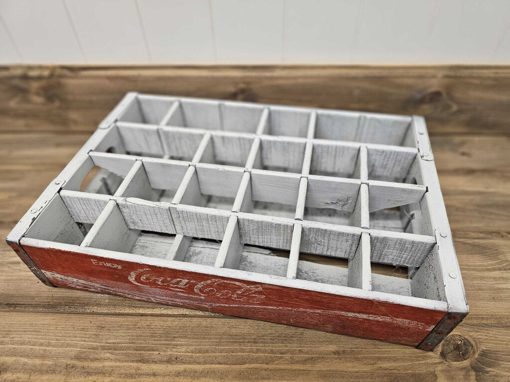 Vintage Coca-Cola bottle tray w/painted interior