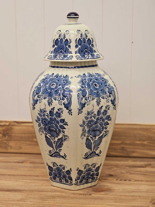 Vintage Delft blue & white large ginger jar