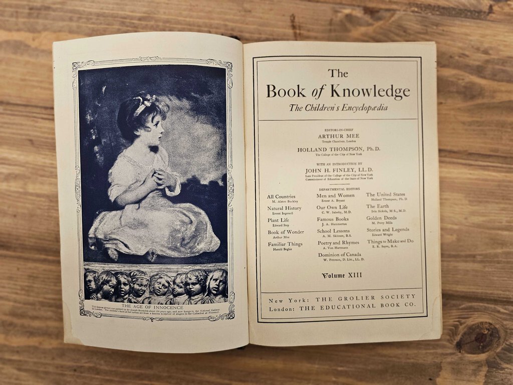 1922 'The Book of Knowledge - The Children's Encyclopedia' book