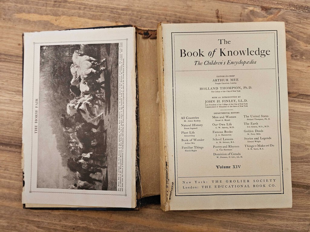 1922 'The Book of Knowledge - The Children's Encyclopedia' book