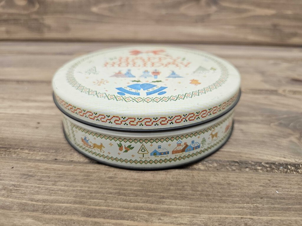 Vintage 'Happy Holiday' country sampler tin