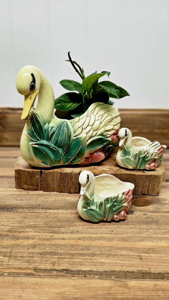 Vintage Ungemach Pottery (Roseville, OH) Set of 3 swan planters