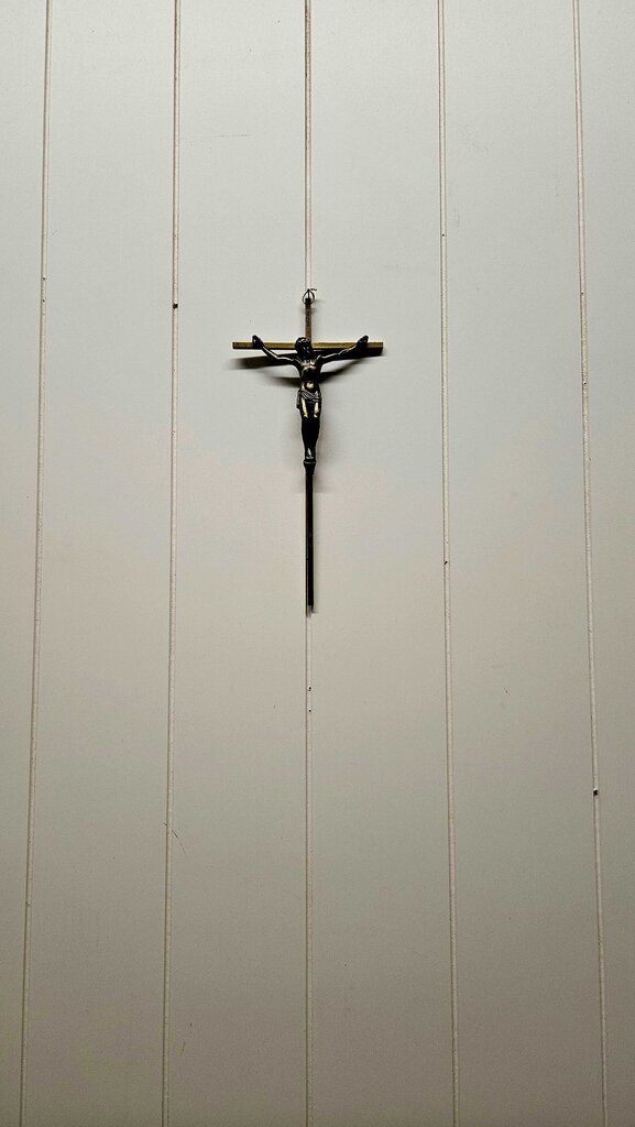 Vintage Metal Jesus On Cross